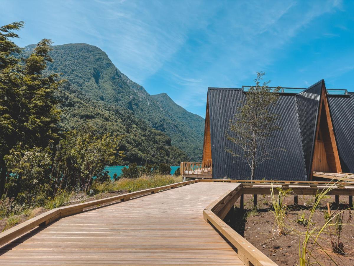 Hotel Tawa Refugio Del Puelo Puelo River Exterior foto